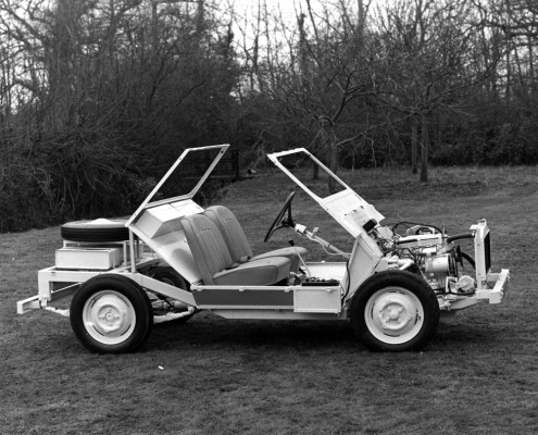 Ray Arnatt's Art Car, called the Externa Car. Experimental car design. 002